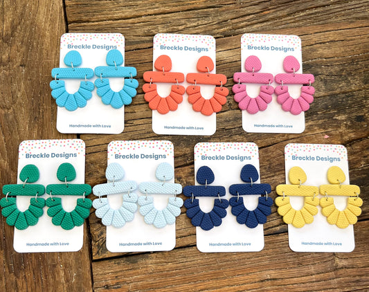 Emily Dangles